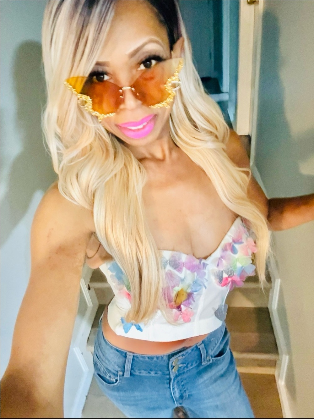 You Give me Butterflies 🦋 Top - Picture 11 of 12
